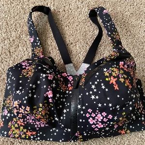 VS Sport high impact bra